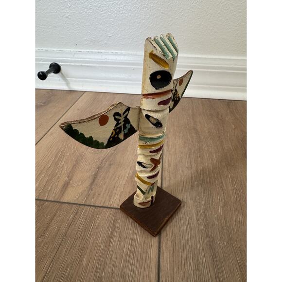 Vintage Hand Carved Pacific NW American Indian Totem Pole Souvenir MCM6” Fetish - Picture 4 of 12